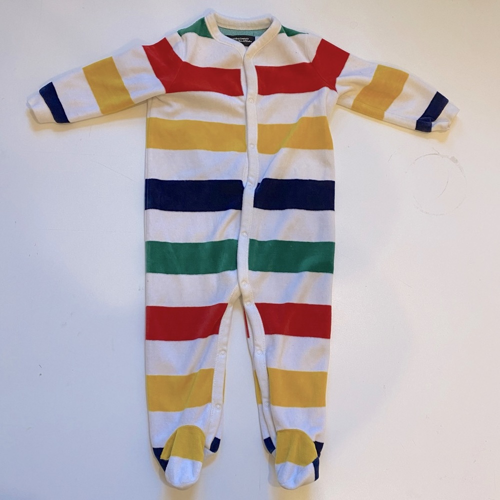 Hudson’s Bay Company velour baby onesie pajama 6-12 months